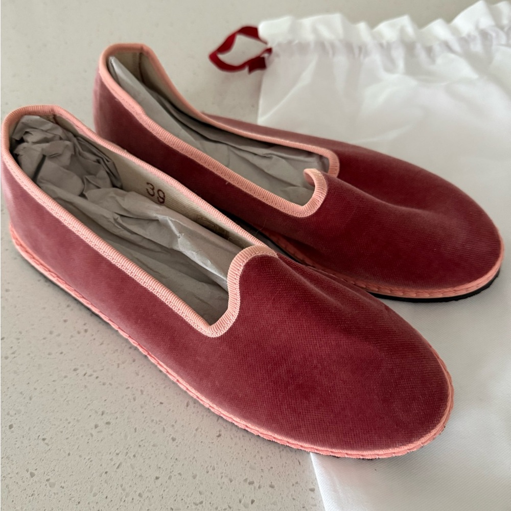 Vibi Venetia - hand made velvet women's slippers with rubber sole